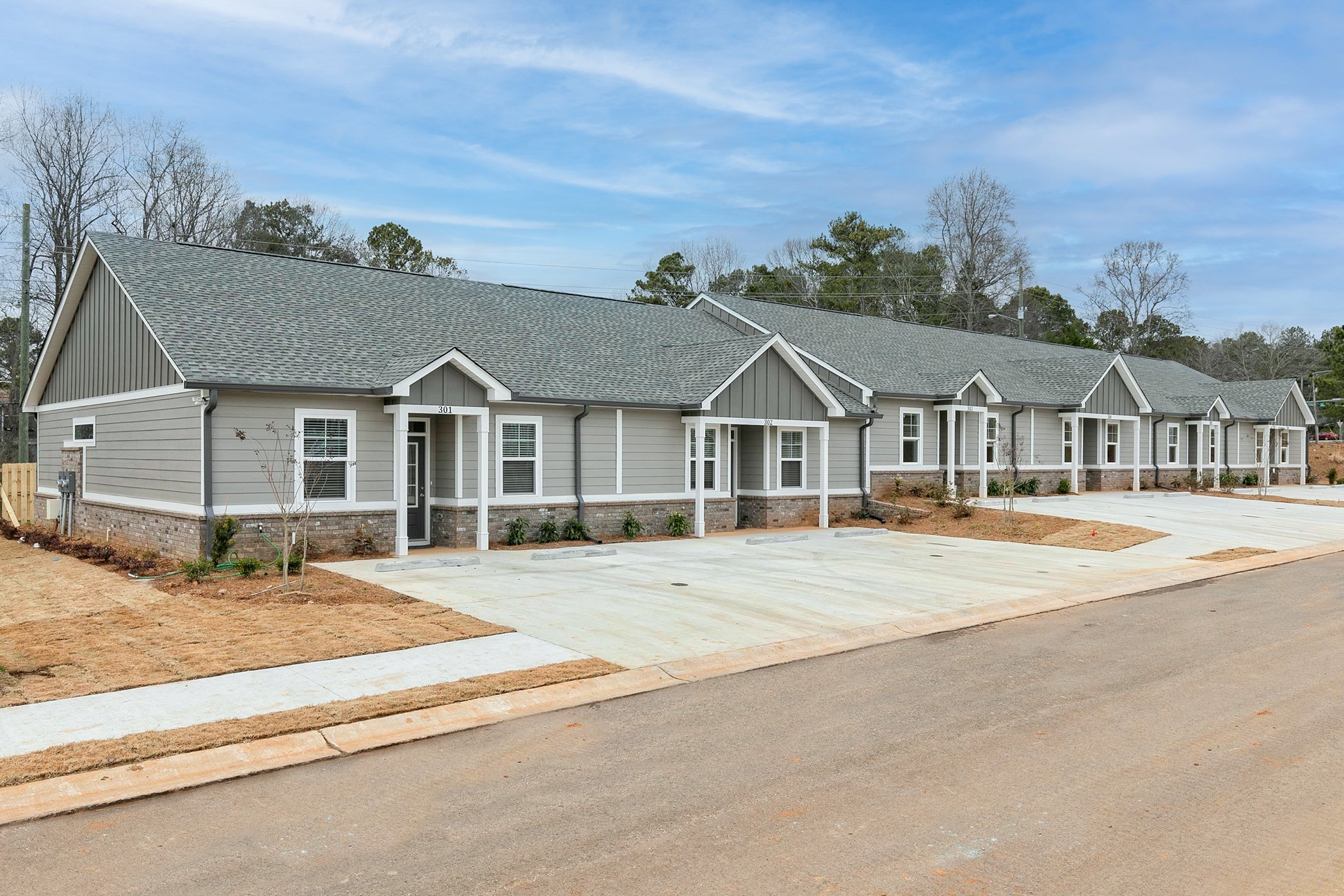 Citizens Square Villas Contemporary Apartment Space in a Brand New 55+ Community in Dallas, Georgia